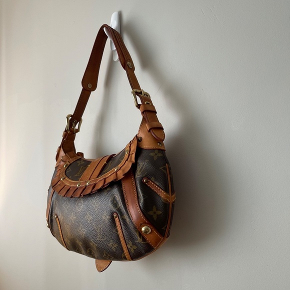 RARE Louis Vuitton Leonor Bag in Monogram - Picture 7 of 15